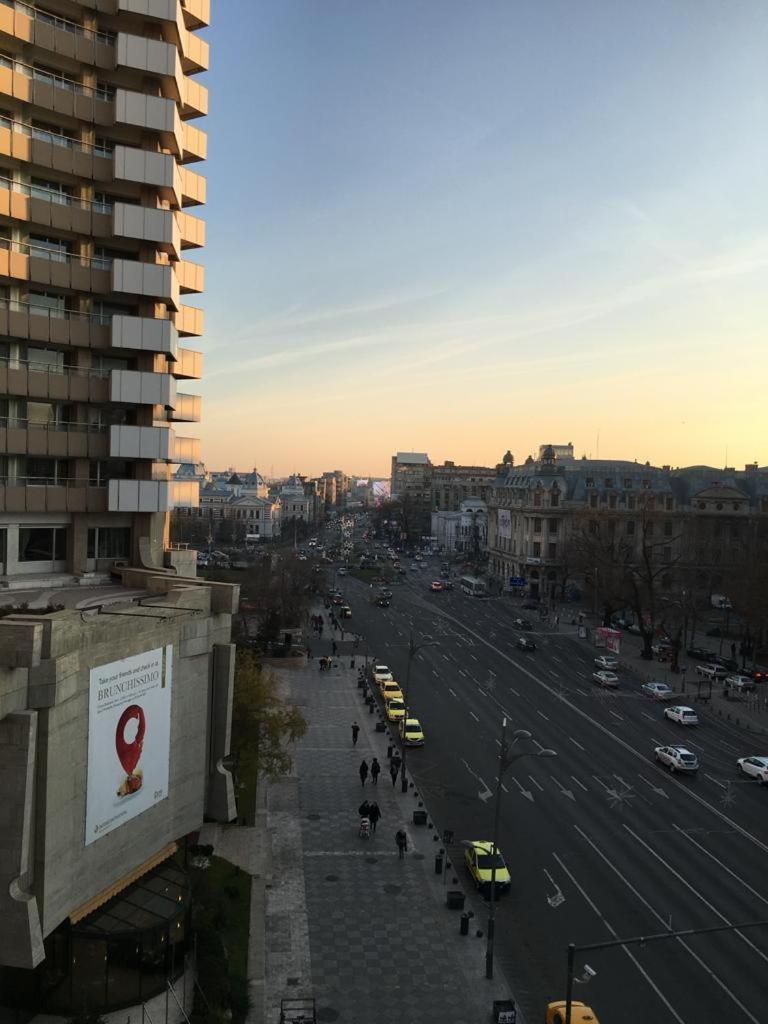 Central Studio Across From Intercontinental Bucharest Luaran gambar